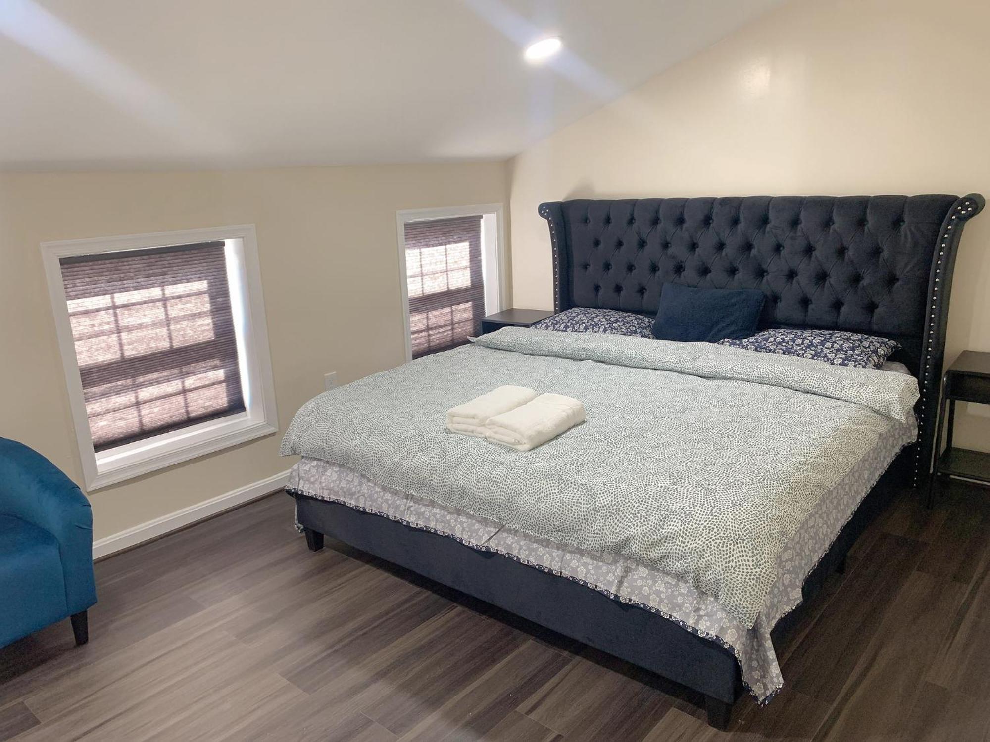 Sweet Bedroom Located Central Of Downtown Baltimore Exterior photo